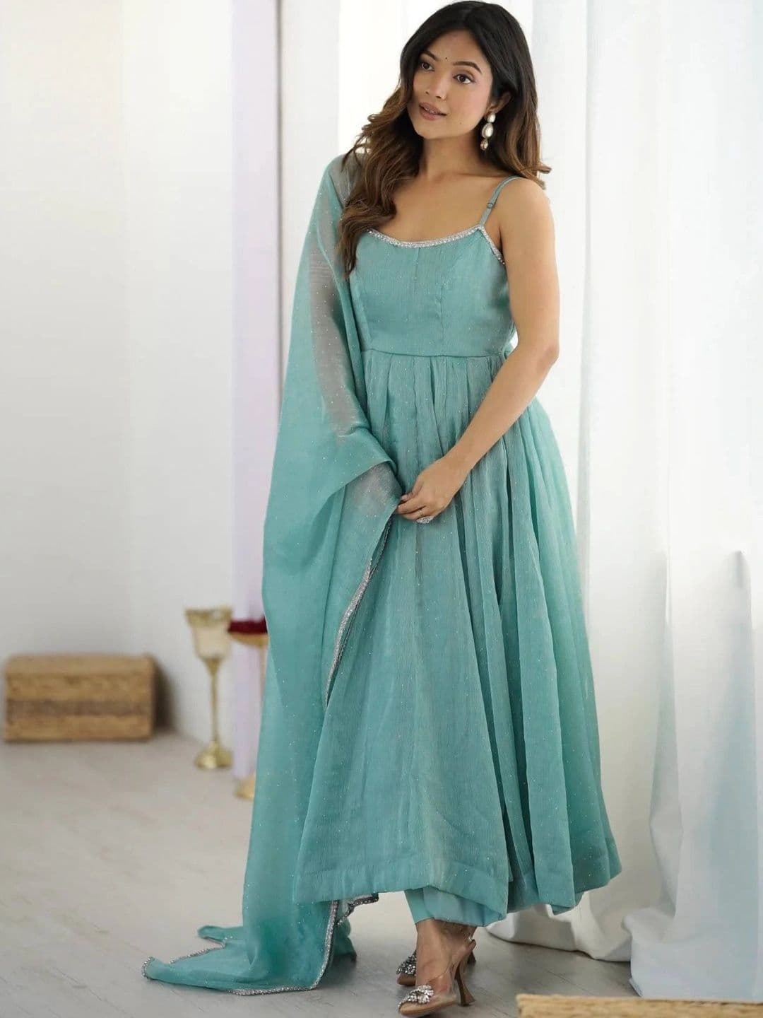 VASTRABELLA Women Empire Kurta with Trousers & With Dupatta thumbnail 6