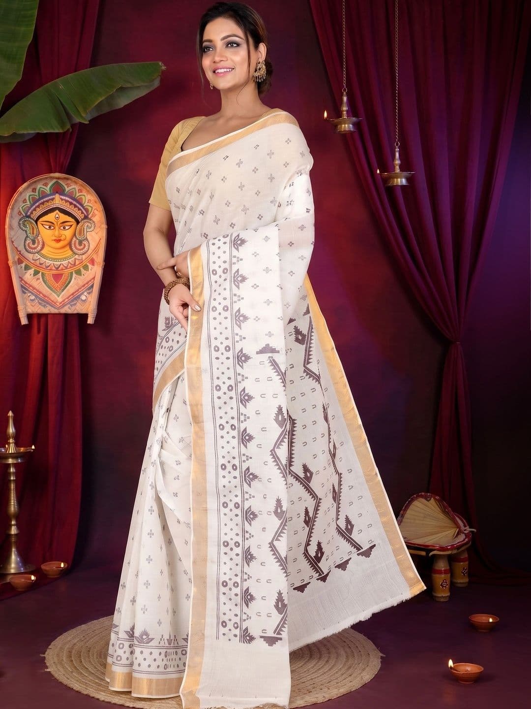 GitAsit Woven Design Sequinned Pure Cotton Handloom Taant Saree thumbnail 7