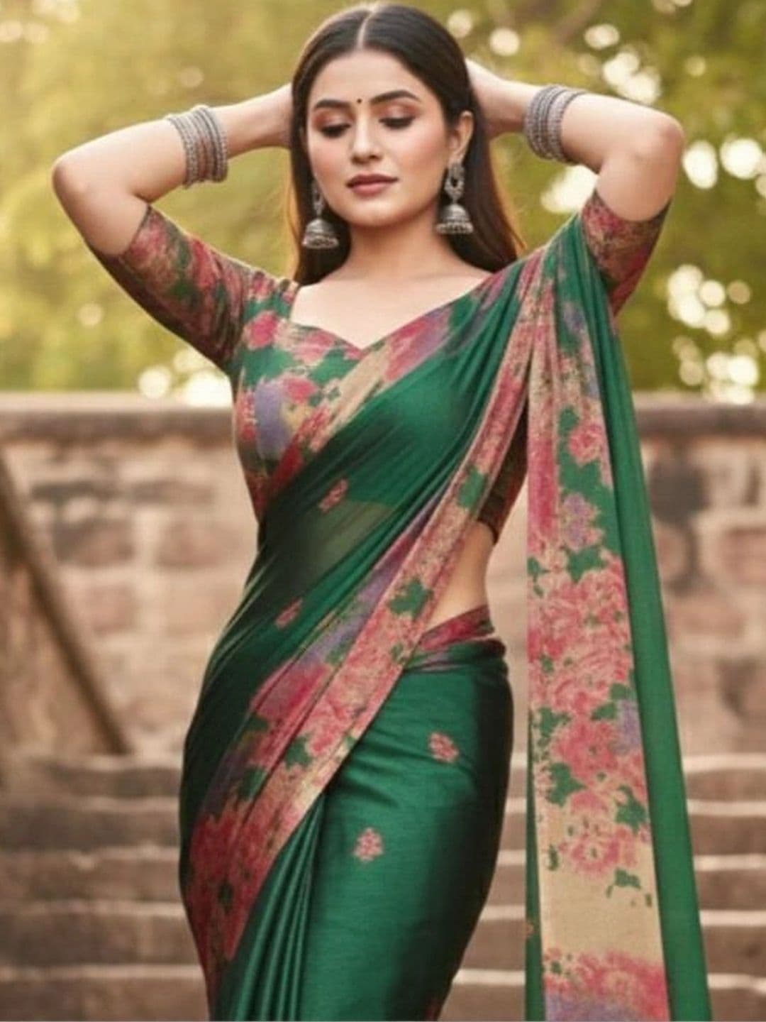 Owee Floral Pure Chiffon Designer Saree thumbnail 3