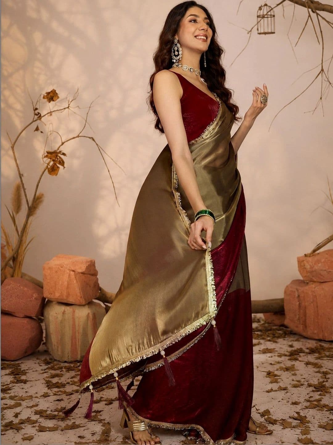 Branzios Sequinned Satin Saree thumbnail 4