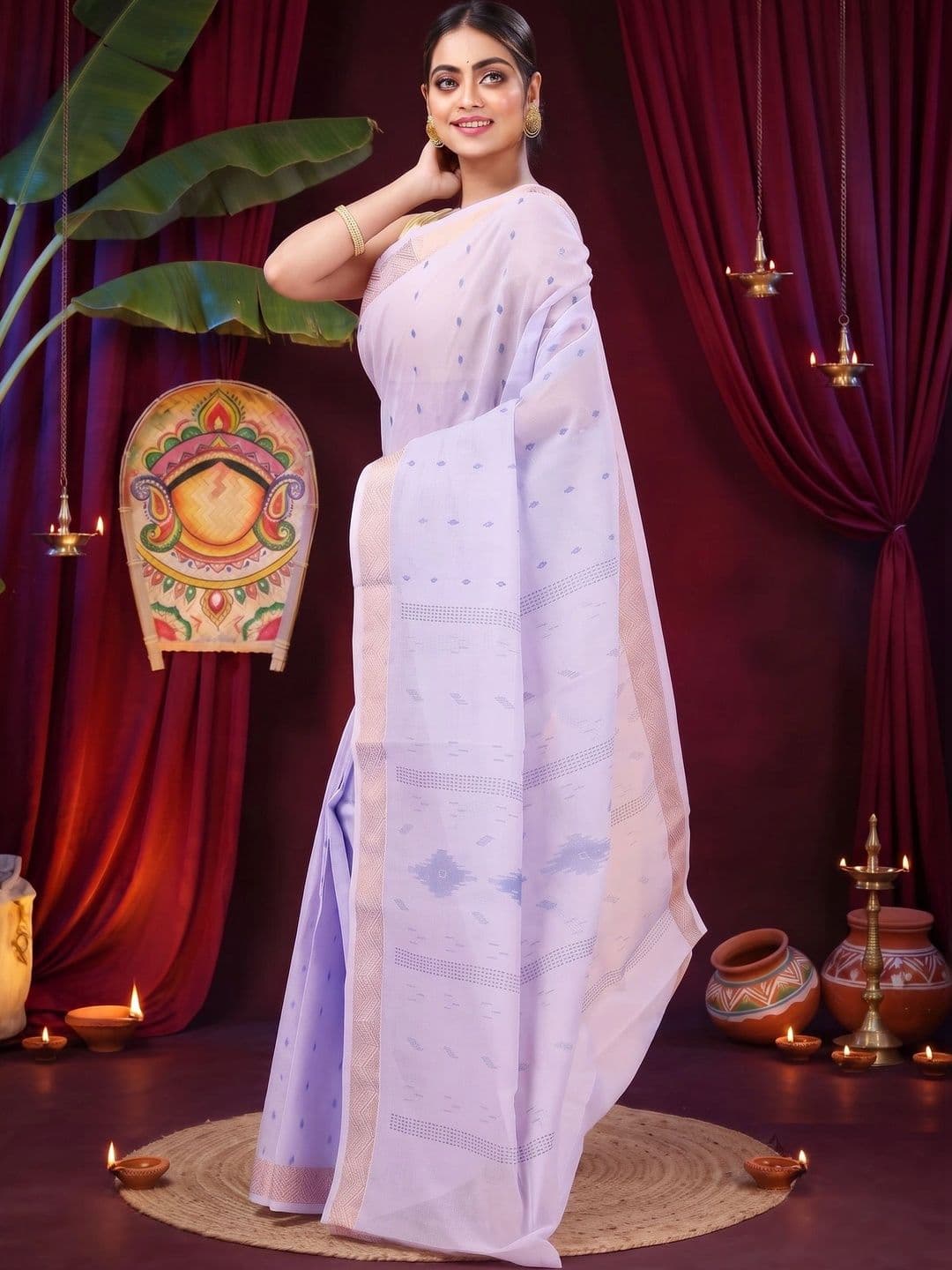 GitAsit Woven Design Sequinned Pure Cotton Handloom Taant Saree thumbnail 7