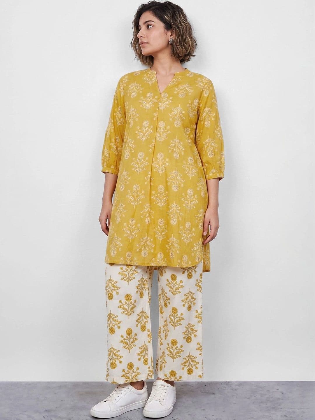 Melange by Lifestyle Women Ethnic Motifs Printed Regular Pure Cotton Kurti with Palazzos thumbnail 4