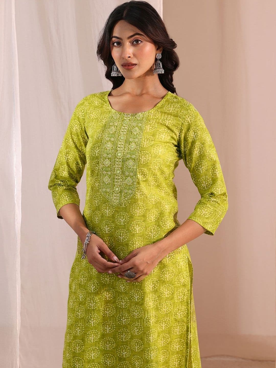 Gerua By Libas Women Ethnic Motifs Printed Regular Kurta with Trousers & With Dupatta thumbnail 2