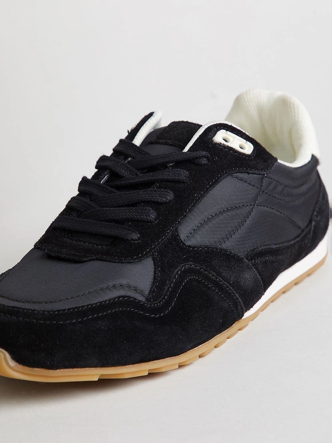 Ginger by Lifestyle Women Colourblocked Leather Sneakers thumbnail 6