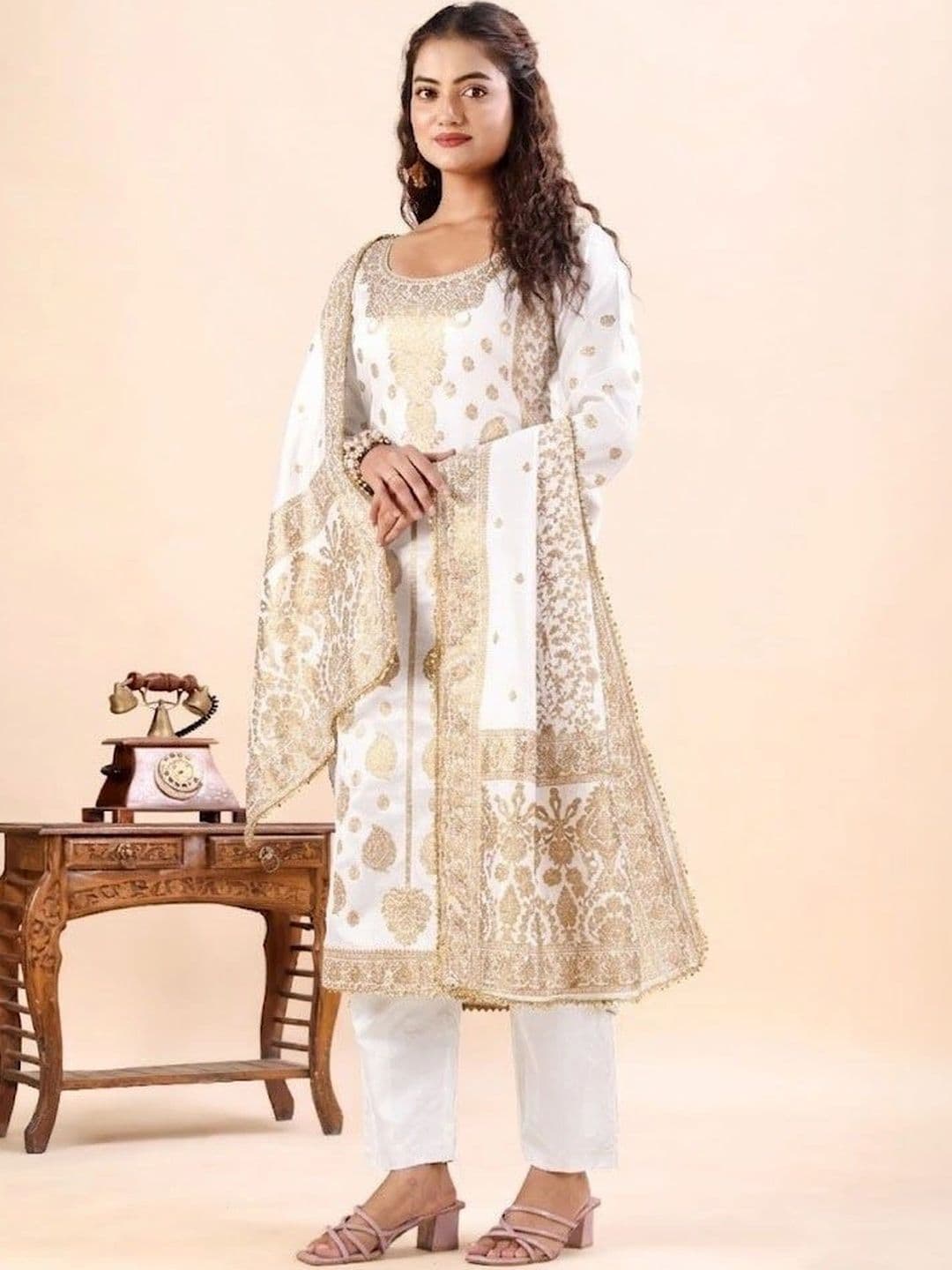 kantuba Art Silk Unstitched Dress Material thumbnail 2