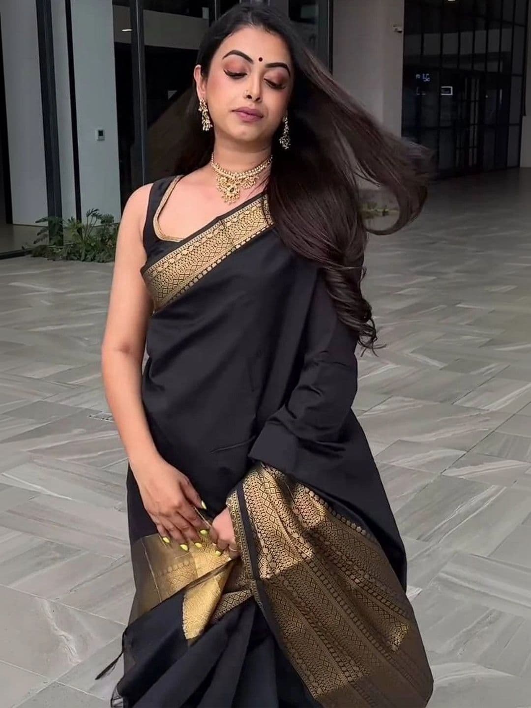 revika Woven Design Zari Art Silk Designer Kanjeevaram Saree thumbnail 4