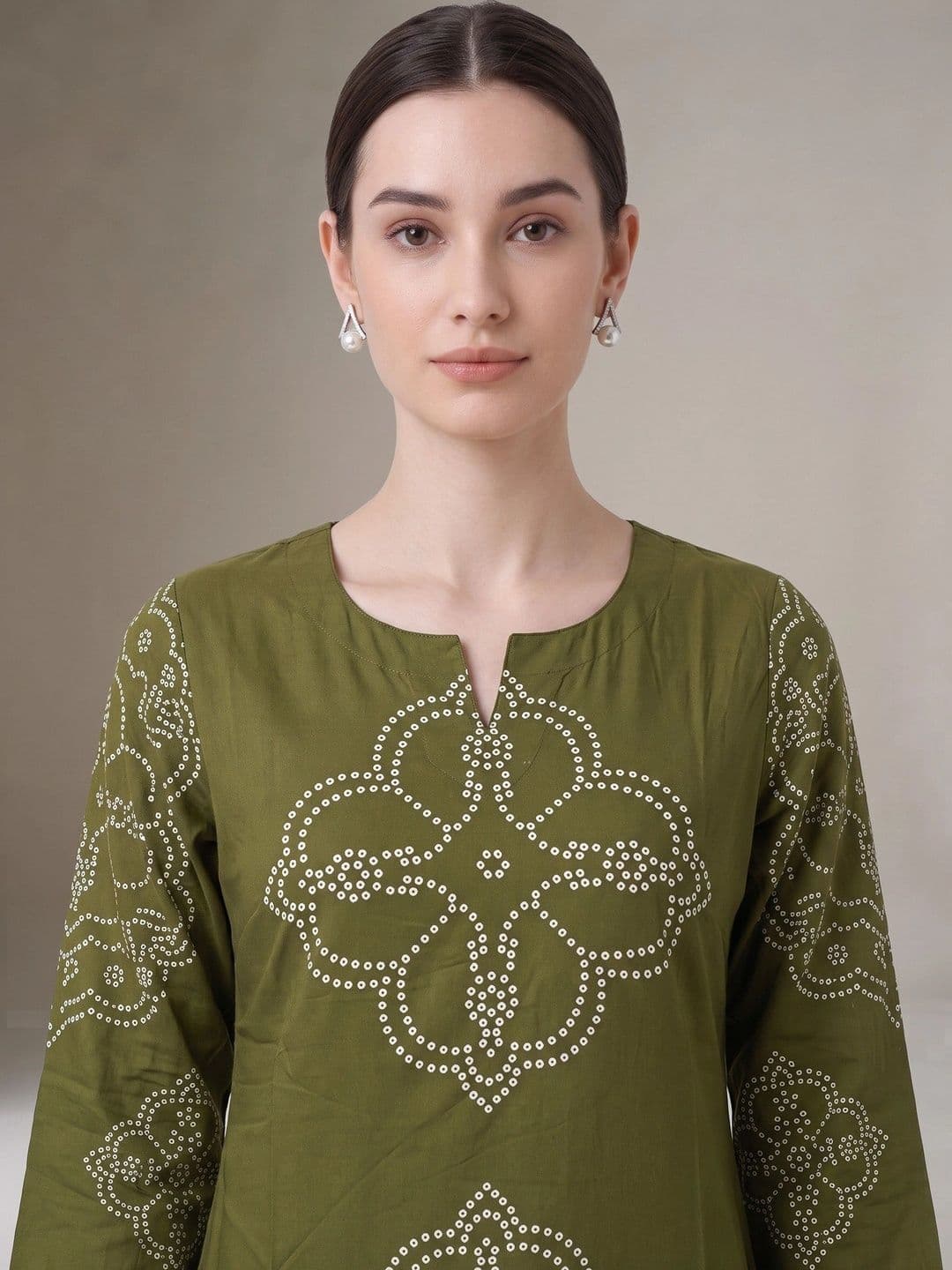 COTTON CULTURE Women Ethnic Motifs Printed Regular Kurta with Trousers thumbnail 5