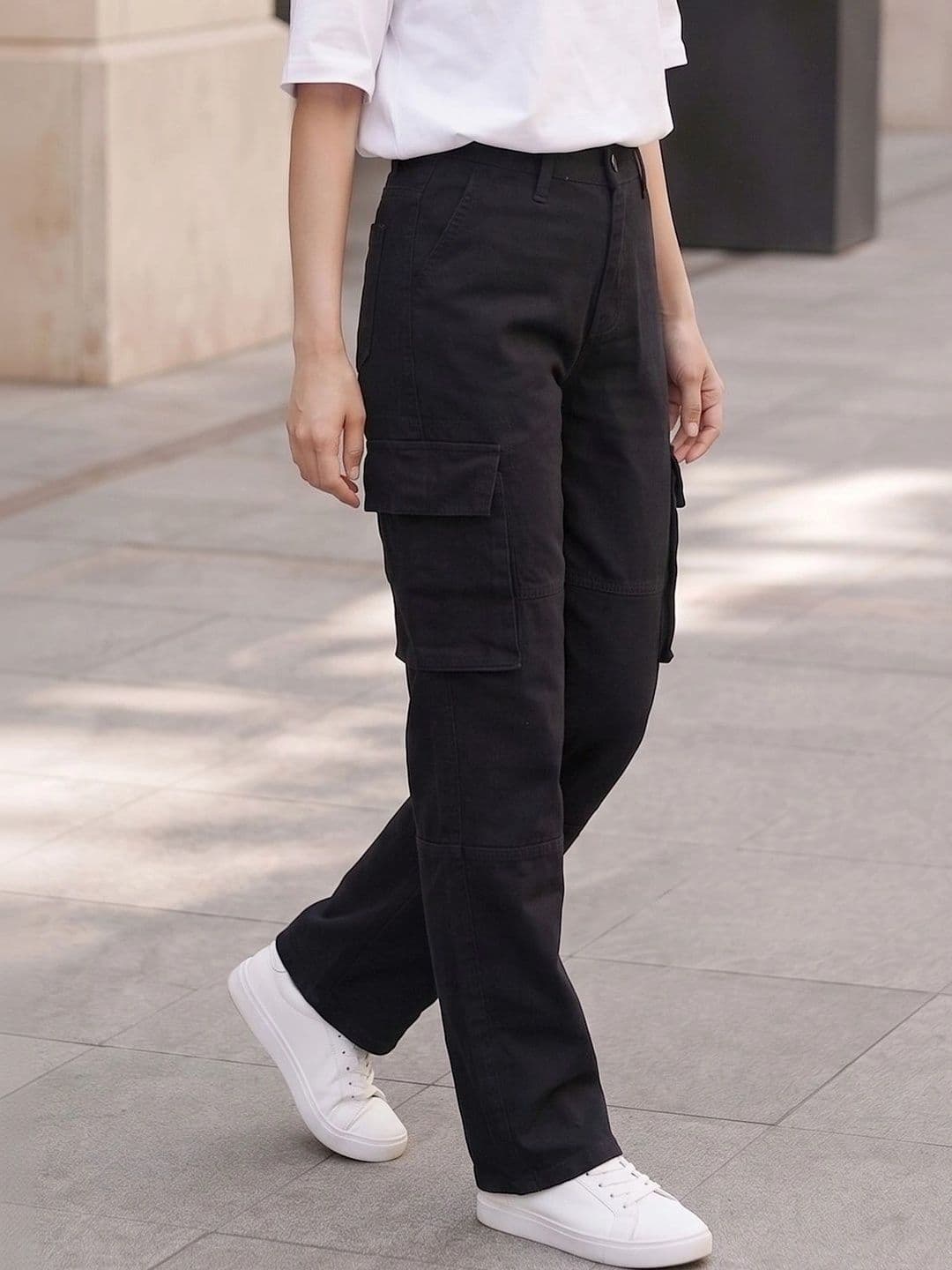 Style Quotient Women Classic Straight Fit High-Rise Jeans thumbnail 6