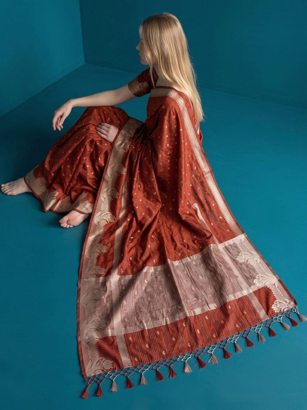 Weaversland Paisley Zari Art Silk Fusion Venkatgiri Saree thumbnail 3