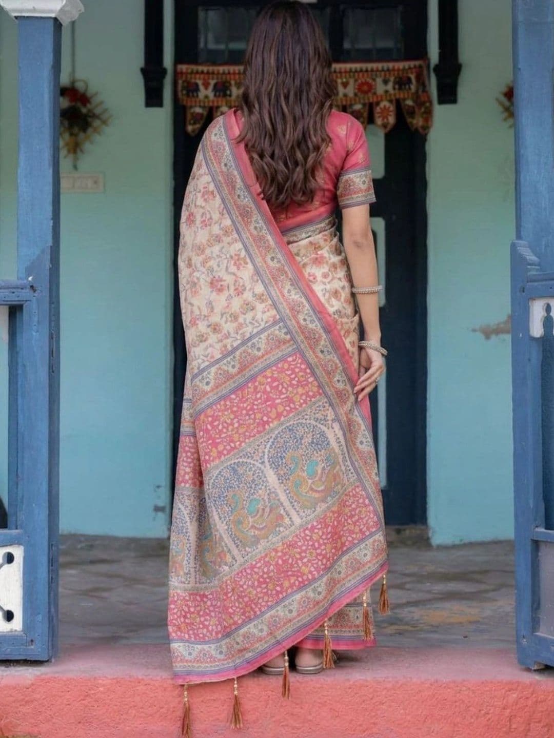 HOUSE OF PRANSHI Paisley Linen Blend Jamdani Saree thumbnail 5