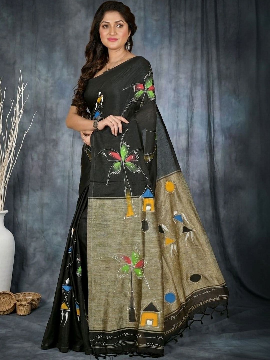 GitAsit Woven Design Sequinned Pure Cotton Handloom Taant Saree - view 1