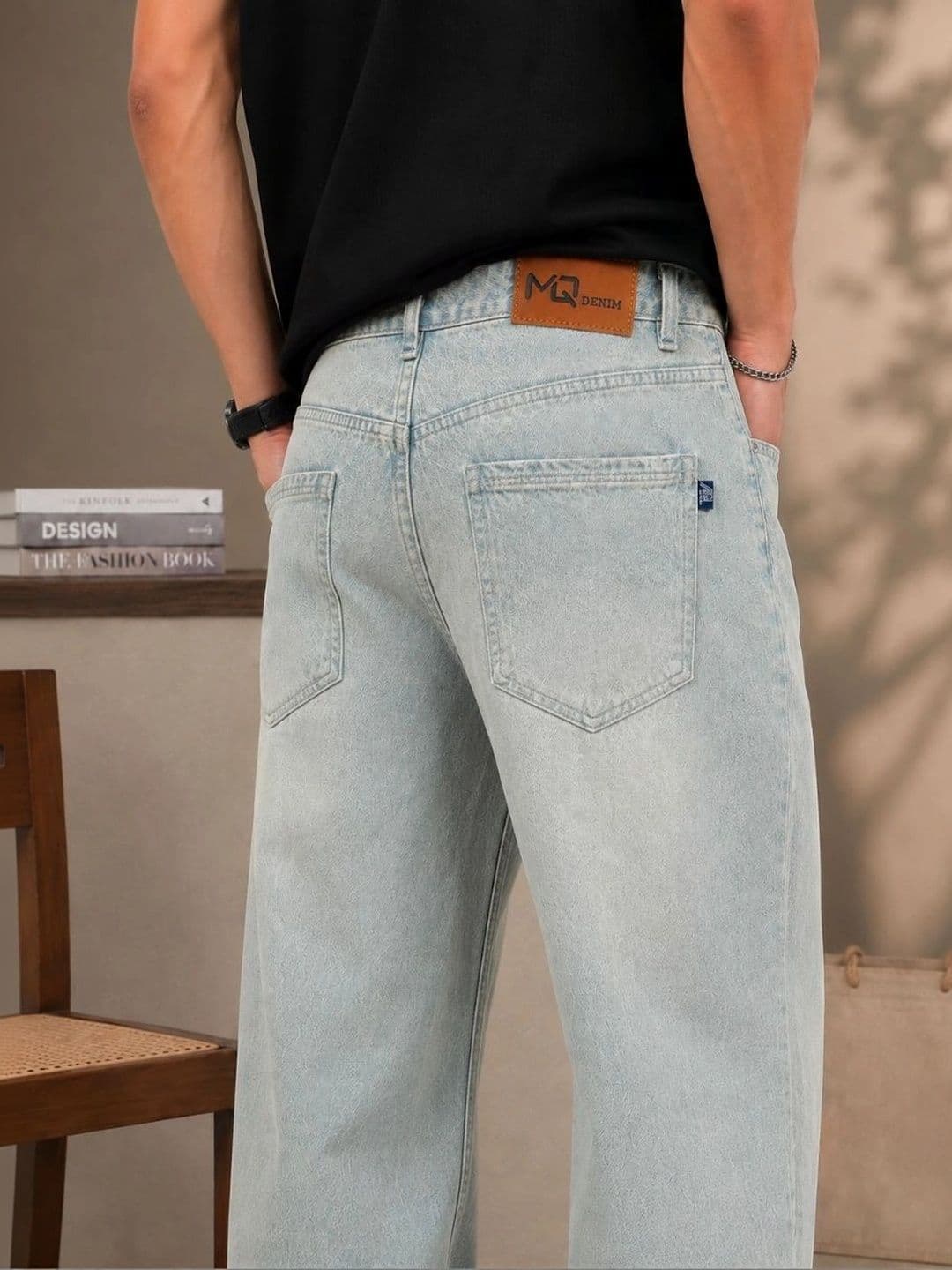 me Queen Men Straight Fit Mid-Rise Light Fade Jeans thumbnail 2