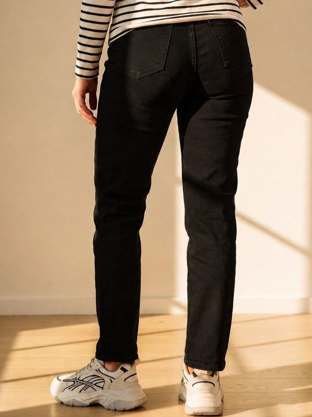 Style Quotient Women Classic High-Rise Jeans thumbnail 2