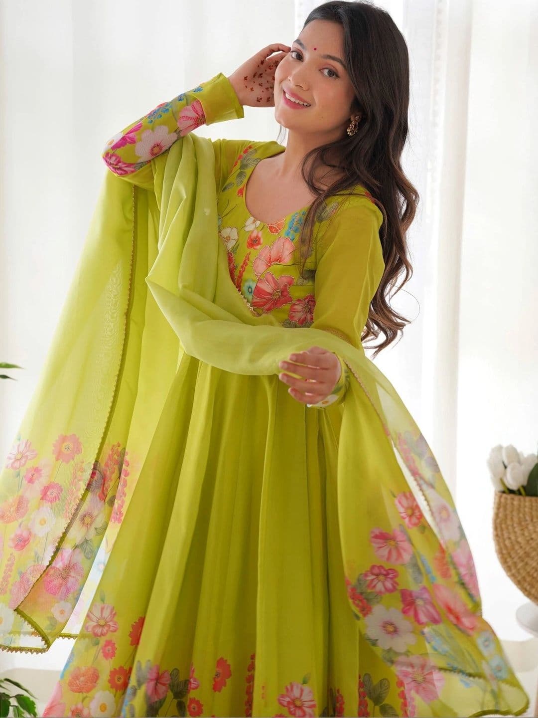 VASTRABELLA Women Floral Printed Empire Kurta with Trousers & With Dupatta thumbnail 6