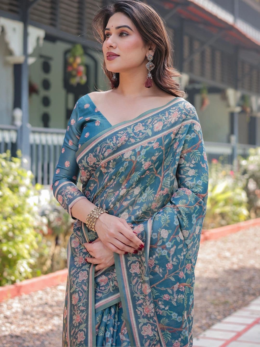 Suha Floral Art Silk Saree thumbnail 6