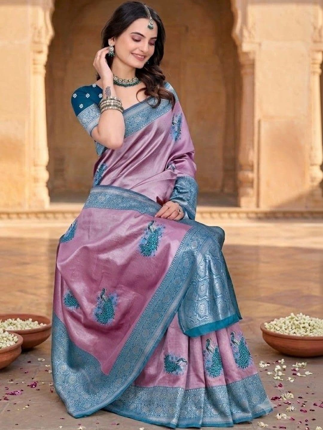 kantuba Floral Zari Art Silk Banarasi Saree - view 1