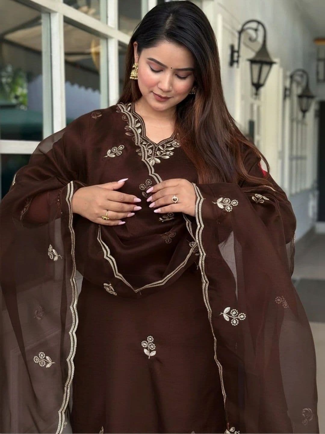 FIC FUSION CULTURE Women Ethnic Motifs Embroidered Regular Thread Work Kurta with Trousers & With Dupatta thumbnail 5