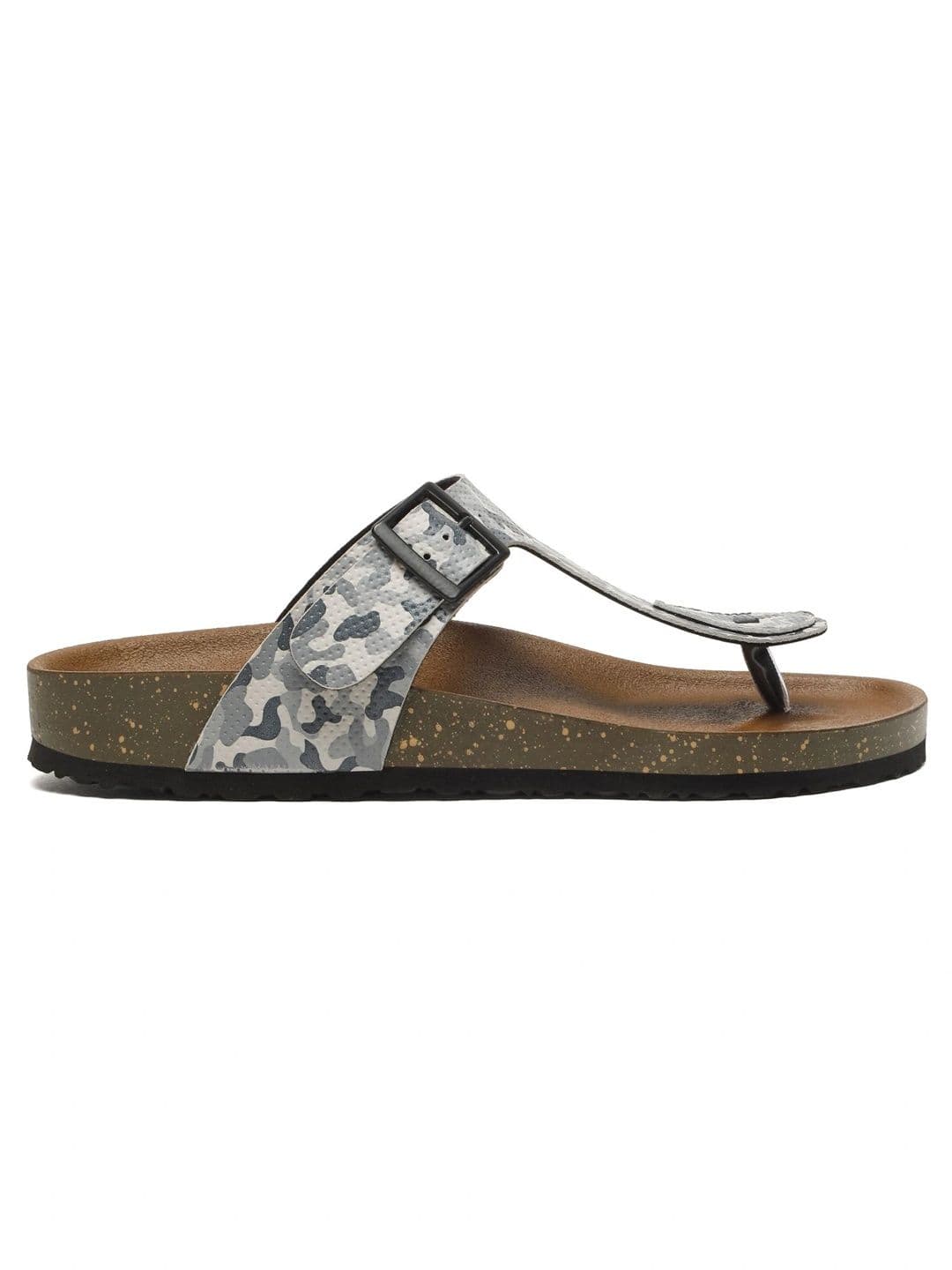 Roadster Men Printed Thong Flip-Flops thumbnail 3