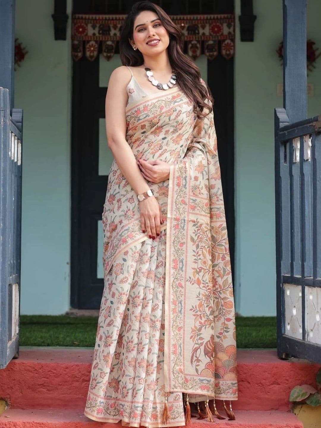 Suha Art Silk Saree thumbnail 3