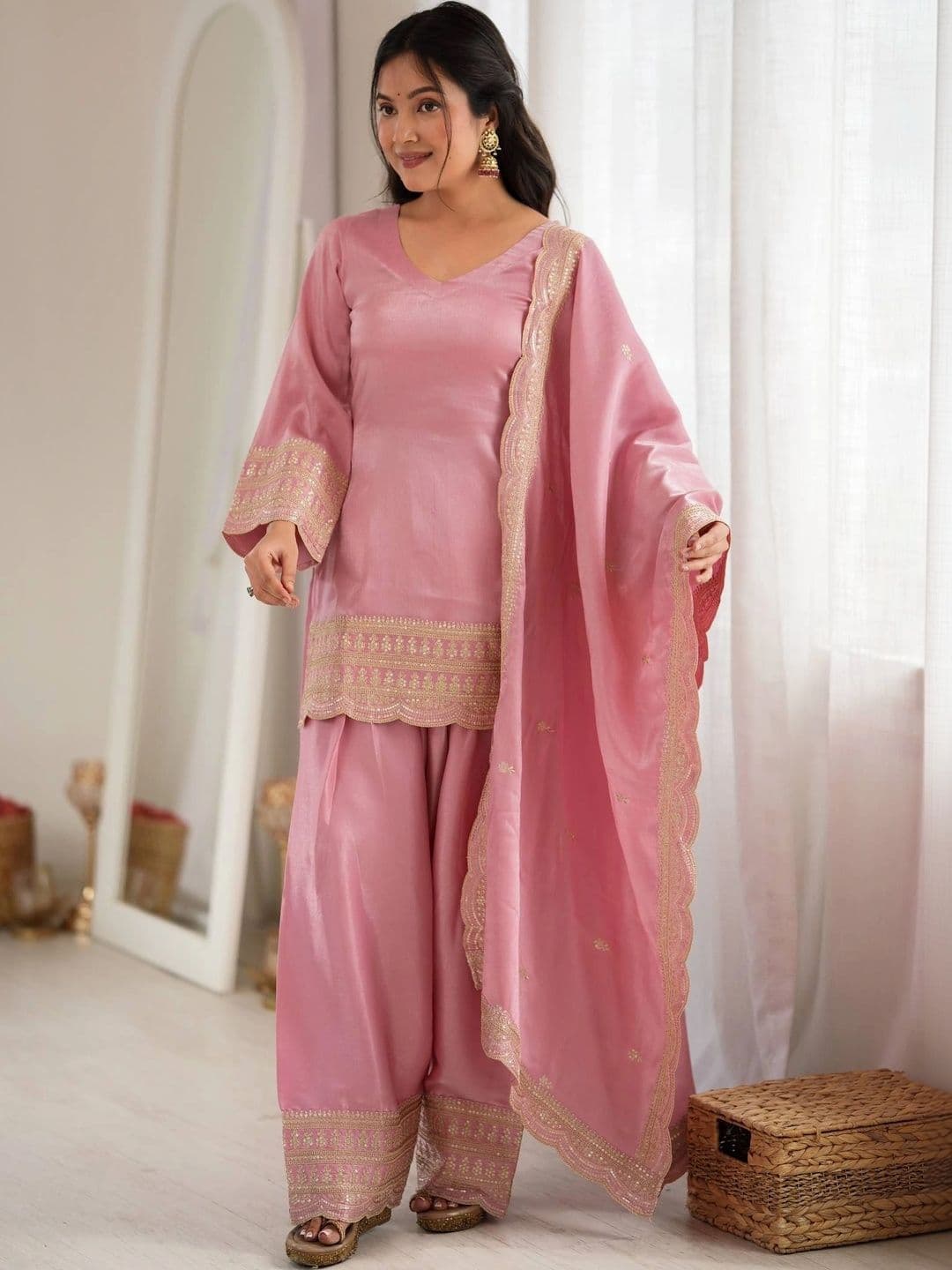 VASTRABELLA Women Ethnic Motifs Embroidered Regular Kurta with Patiala & With Dupatta thumbnail 3