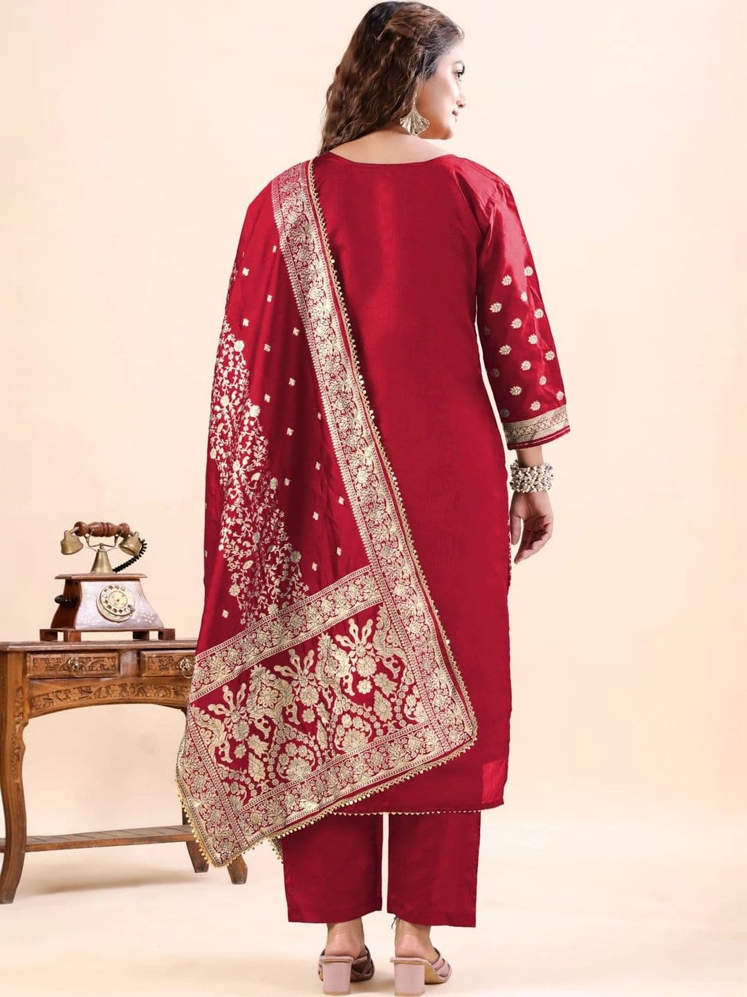 kantuba Art Silk Unstitched Dress Material thumbnail 6