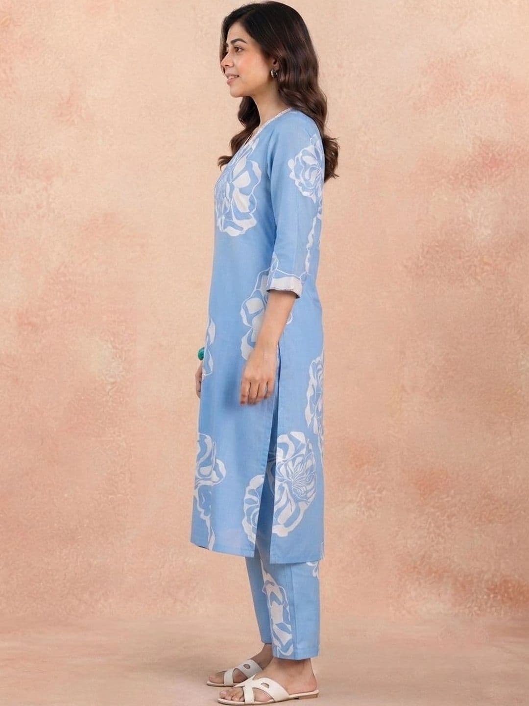 Winza Designer Floral Printed Tunic with Trousers thumbnail 5