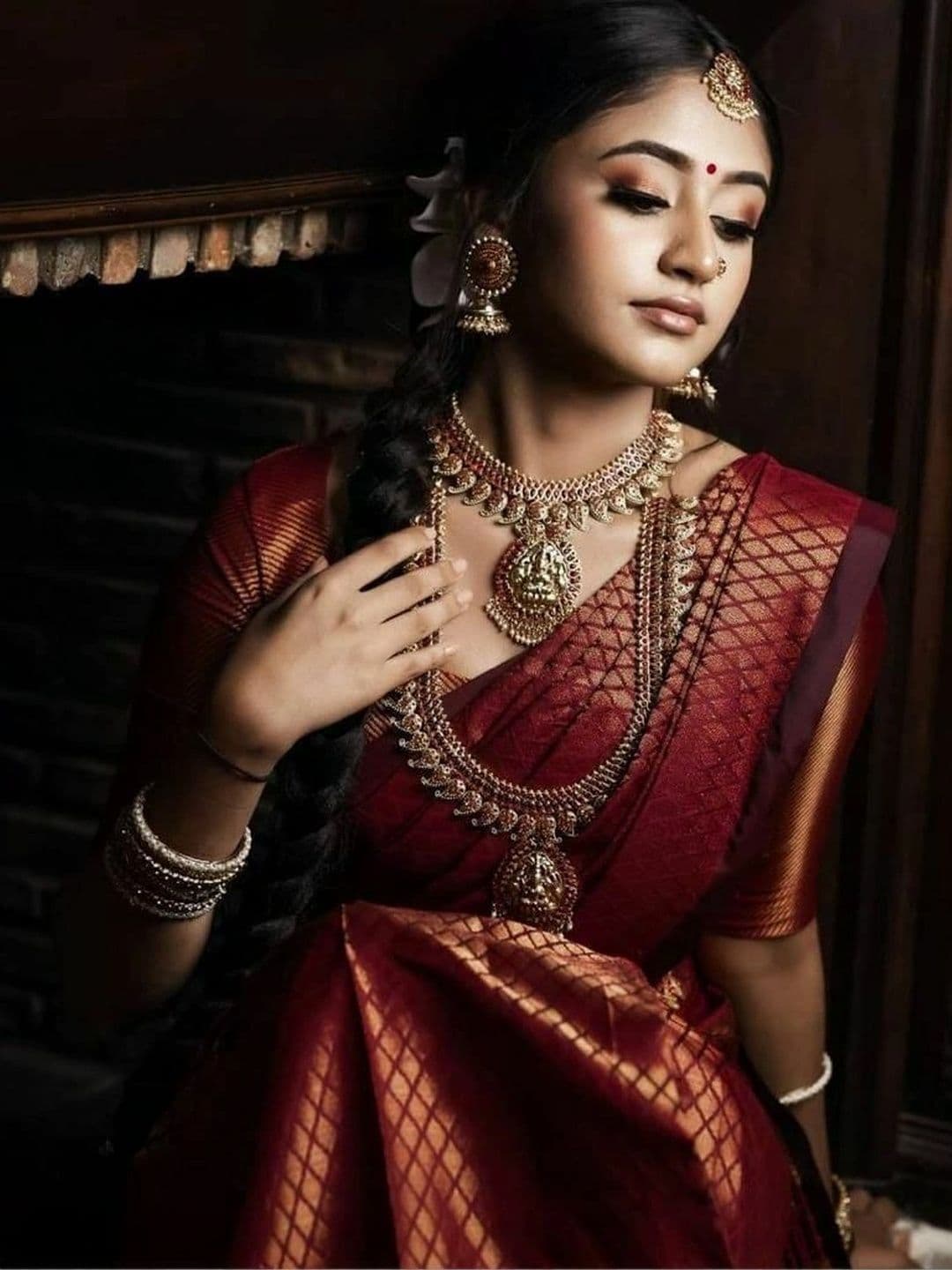 revika Woven Design Zari Art Silk Designer Kanjeevaram Saree thumbnail 3