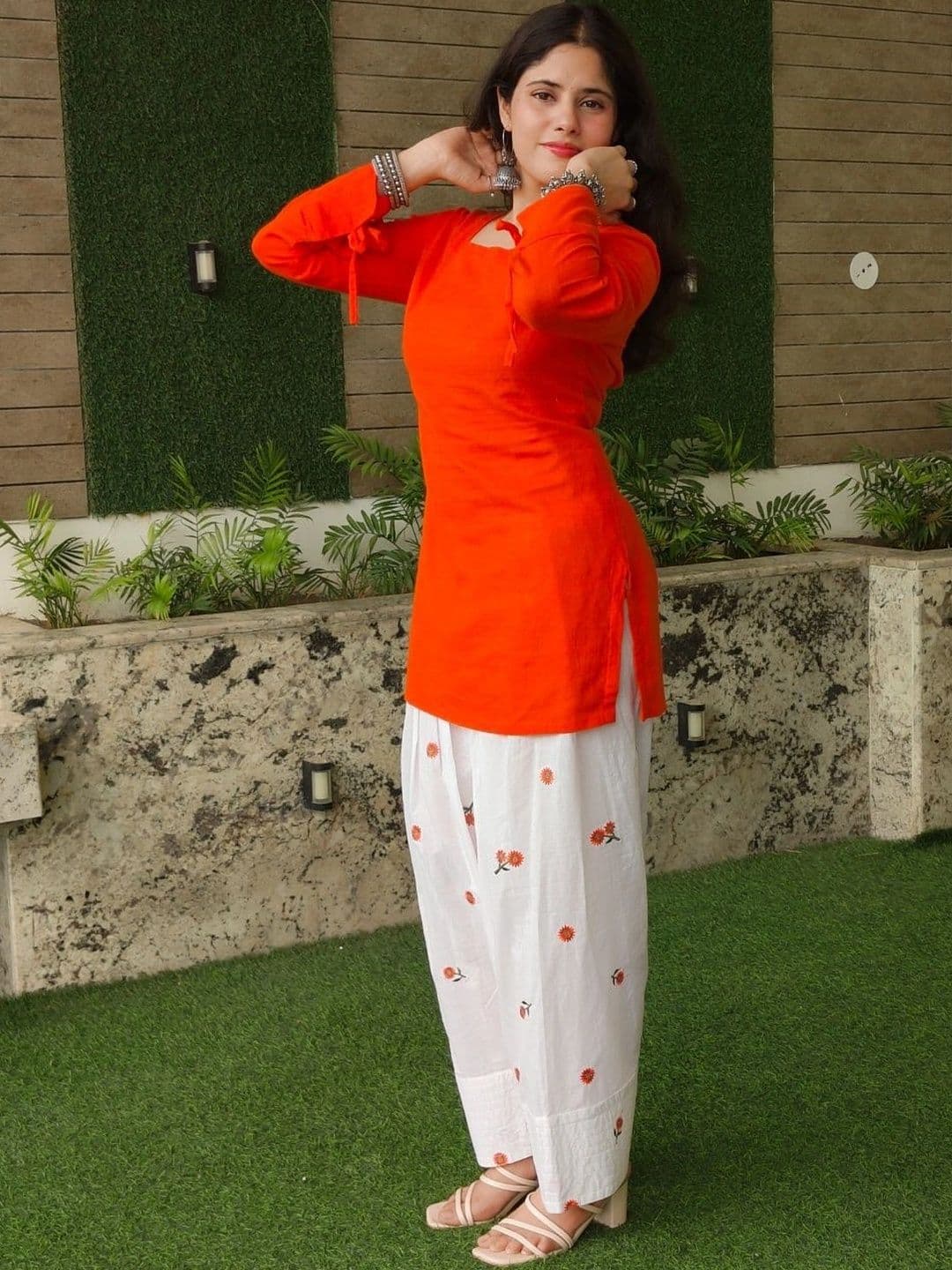 SUNDAR BAI Women Ethnic Motifs Regular Kurta with Patiala thumbnail 6