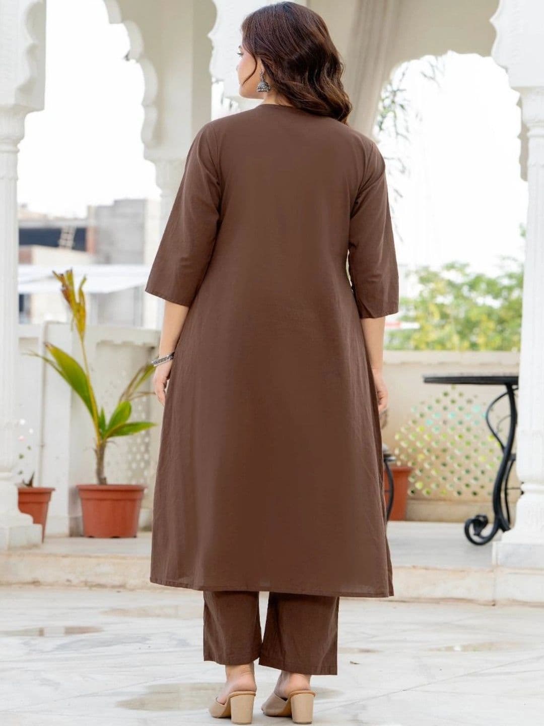 HERE&NOW Women Ethnic Motifs Embroidered Pleated Thread Work Pure Cotton Kurta with Trousers & With Dupatta thumbnail 5