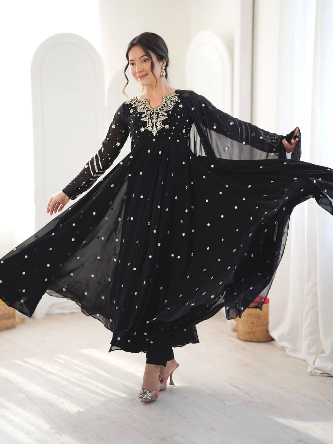 VASTRABELLA Women Ethnic Motifs Embroidered Empire Sequinned Silk Georgette Kurta with Trousers & With thumbnail 2