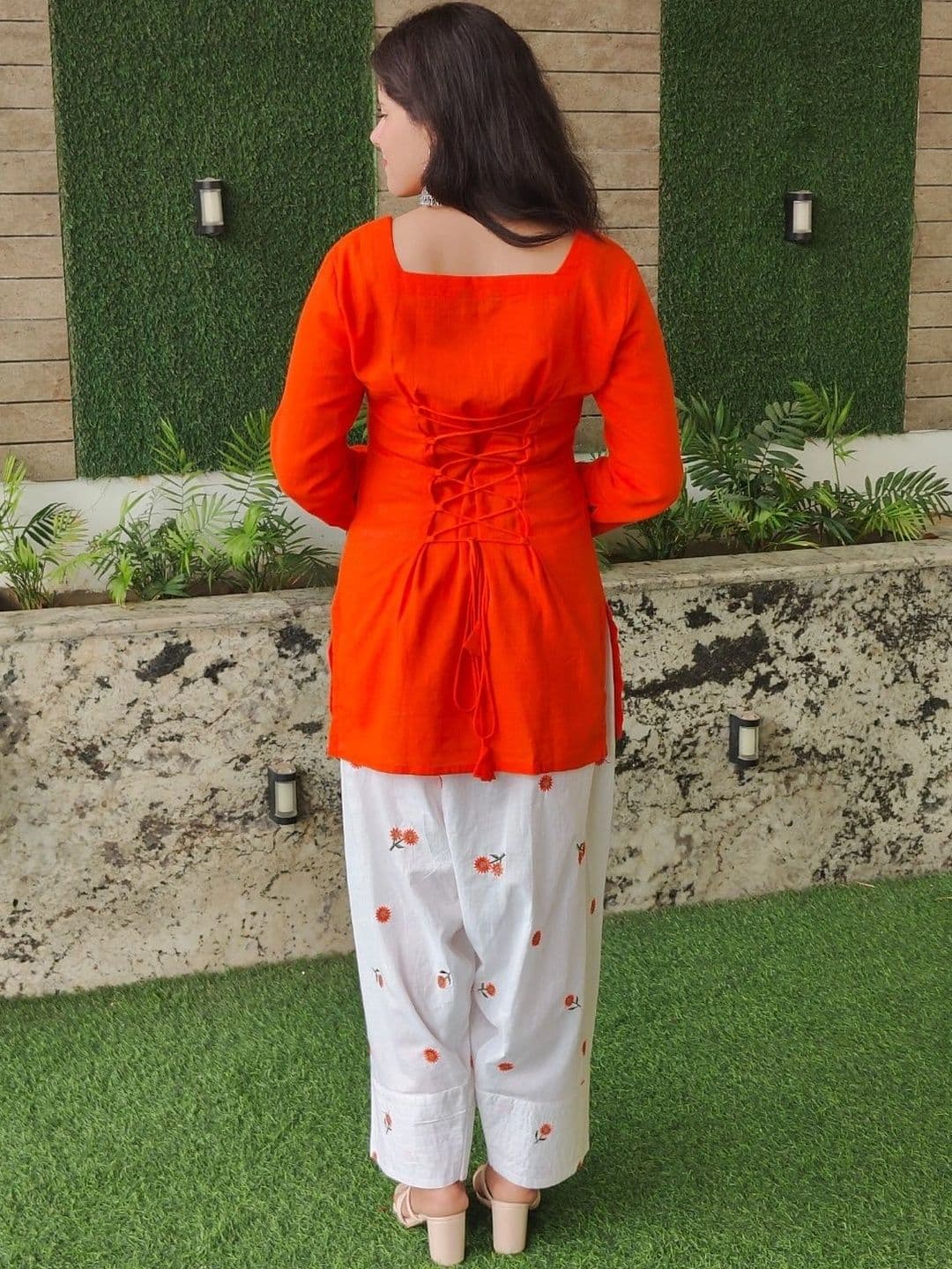 SUNDAR BAI Women Ethnic Motifs Regular Kurta with Patiala thumbnail 4