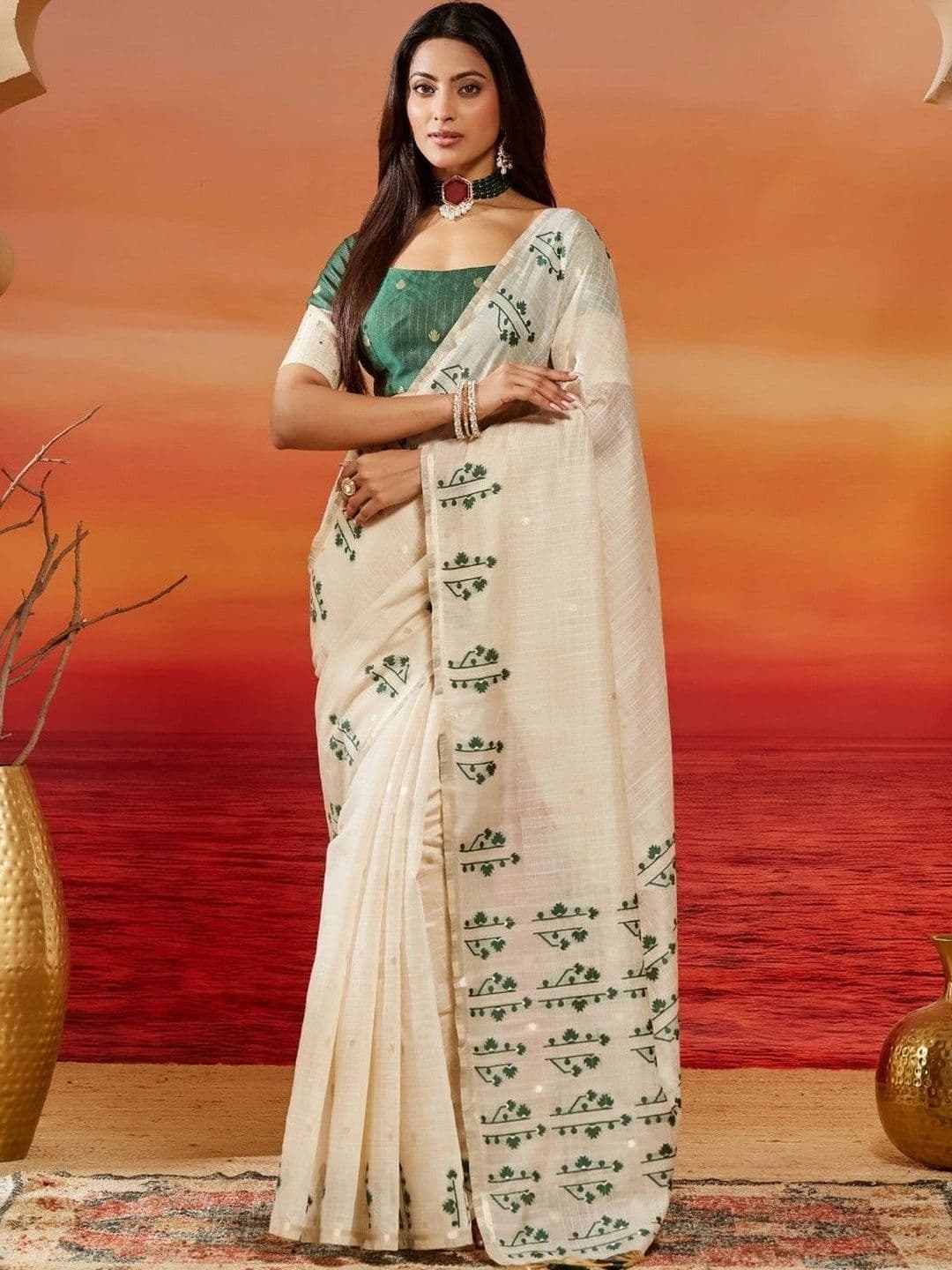 kasee Floral Zari Pure Cotton Designer Saree thumbnail 2