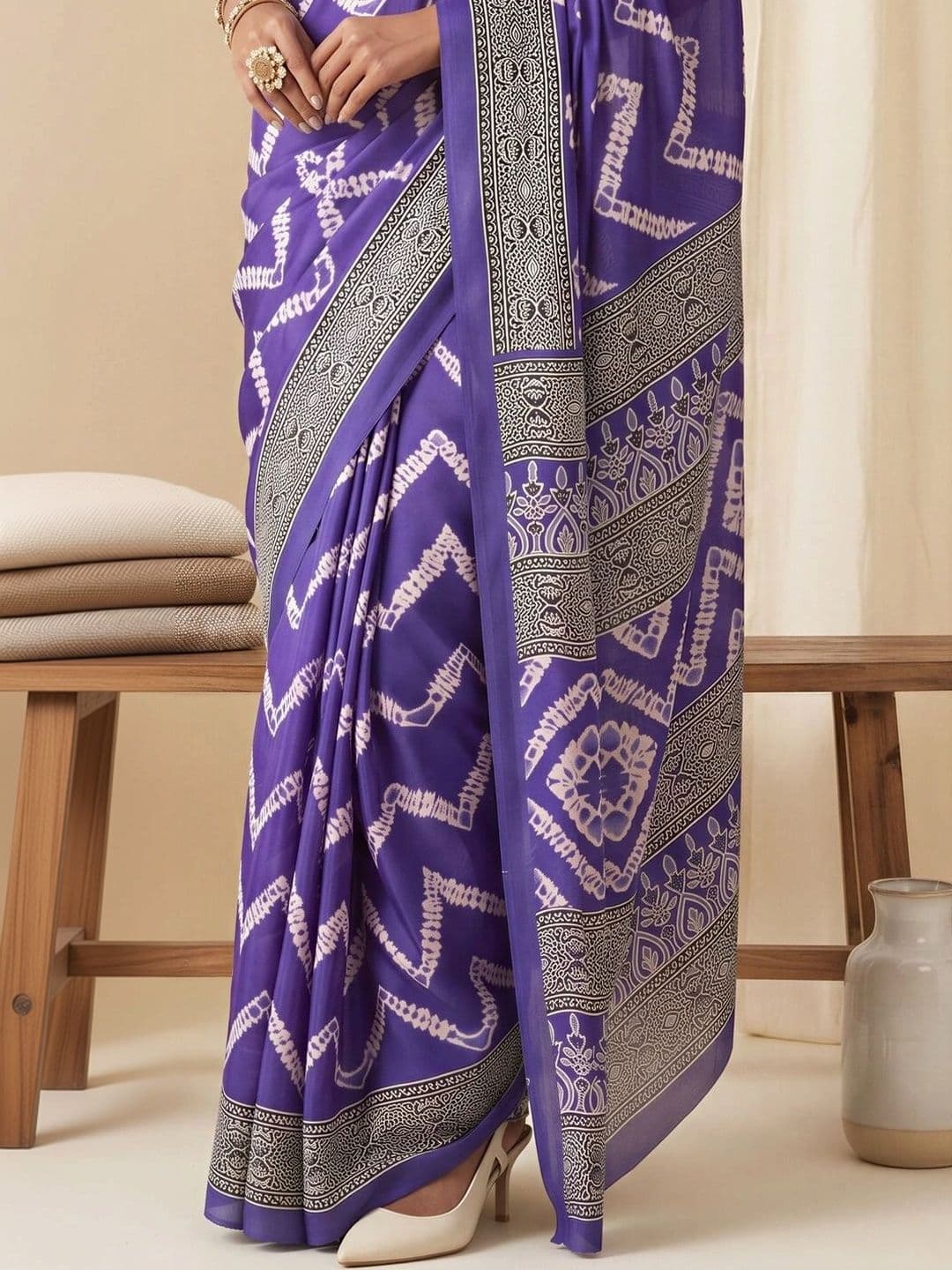 Saree mall Batik Satin Designer Block Print Sarees thumbnail 5