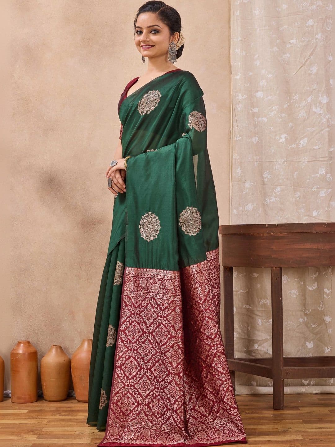 Moda Rapido Woven Design Zari Art Silk Saree thumbnail 3