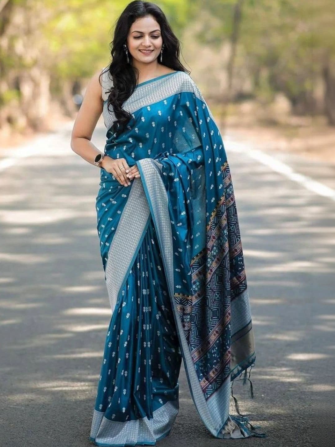 revika Woven Design Zari Art Silk Designer Kanjeevaram Saree - view 1