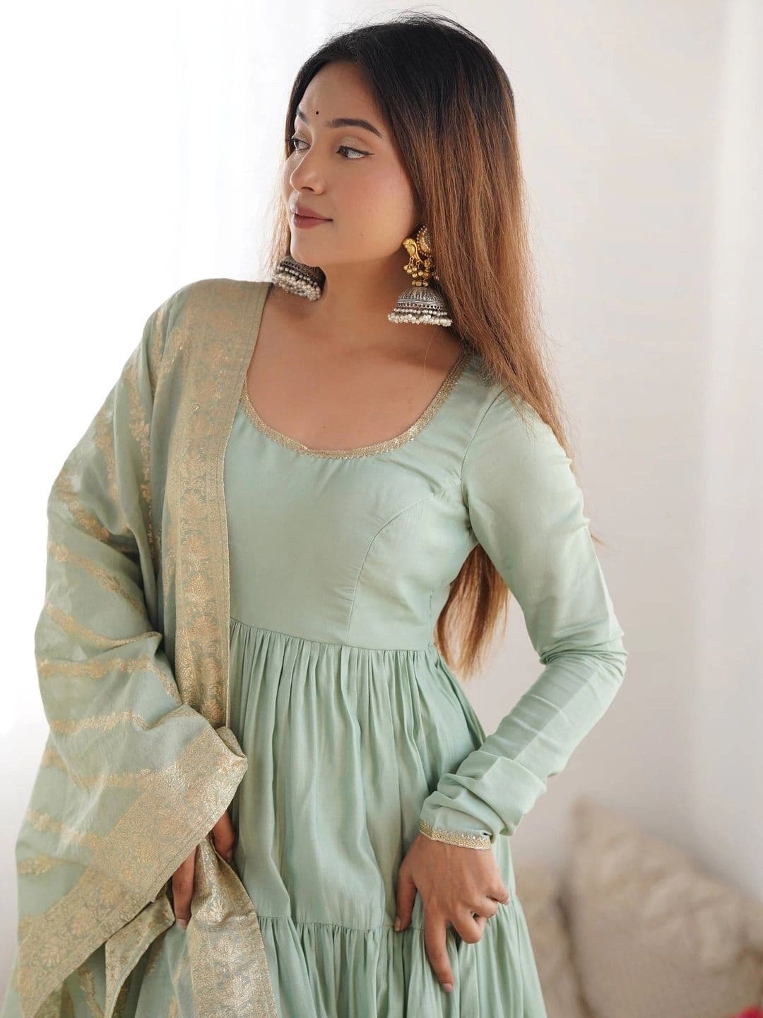 VASTRABELLA Women Tiered Chanderi Silk Kurta with Trousers & With Dupatta thumbnail 6