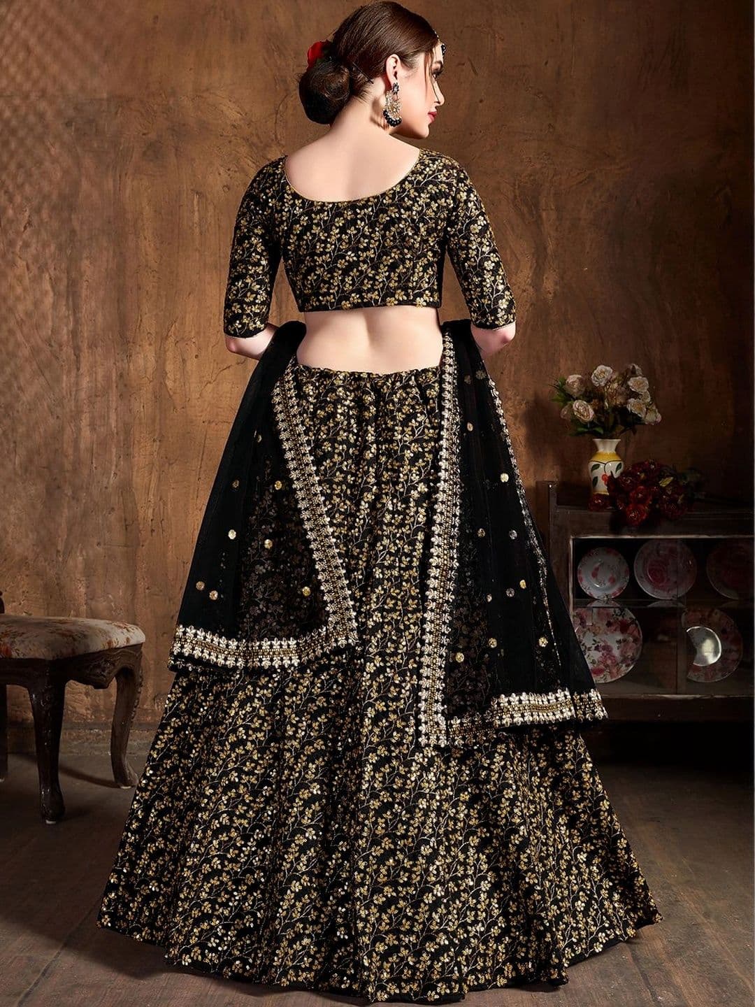 Zeel Clothing Embellished Sequinned Semi-Stitched Lehenga & Unstitched Blouse With Dupatta thumbnail 6