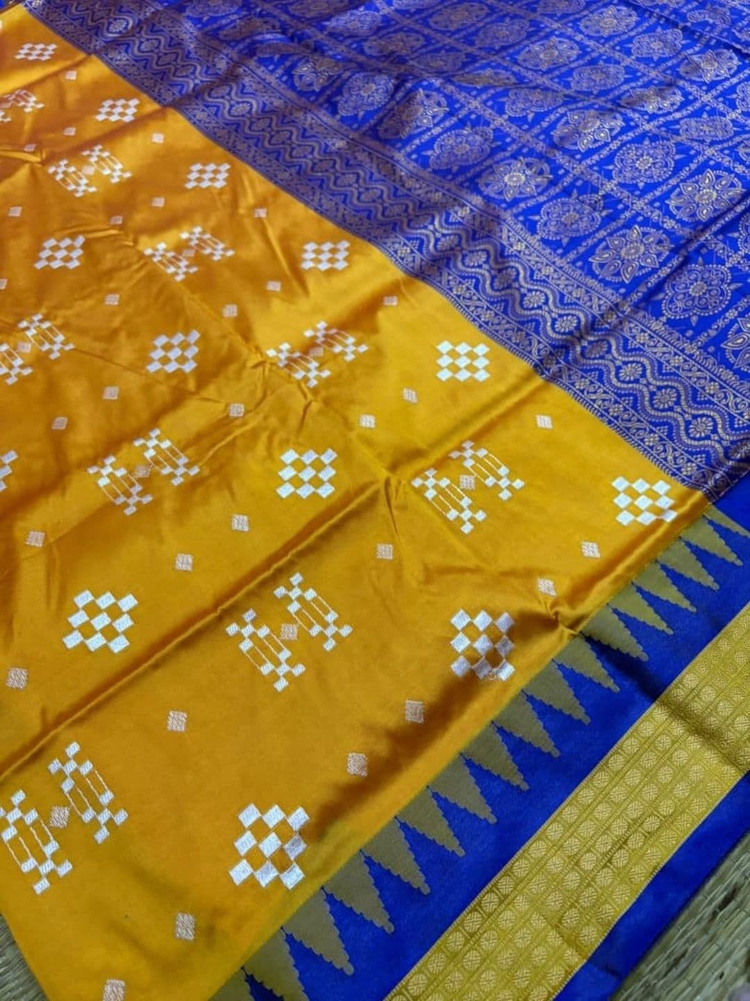 SHOPSILK Zari Art Silk Sambalpuri Saree thumbnail 3