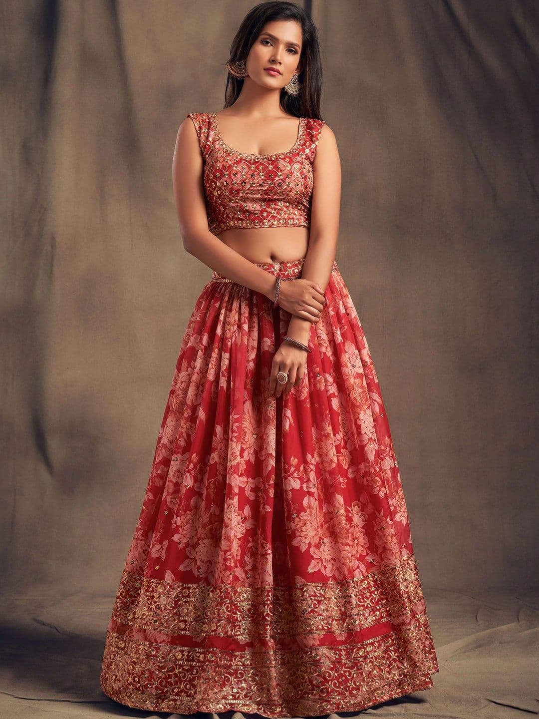 Zeel Clothing Embellished Sequinned Semi-Stitched Lehenga & Unstitched Blouse With Dupatta thumbnail 3