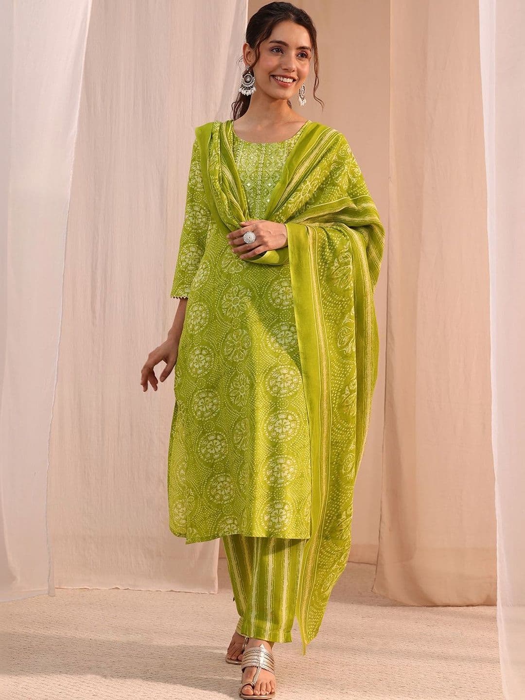 Gerua By Libas Women Ethnic Motifs Printed Regular Mirror Work Kurta with Trousers & With Dupatta thumbnail 4