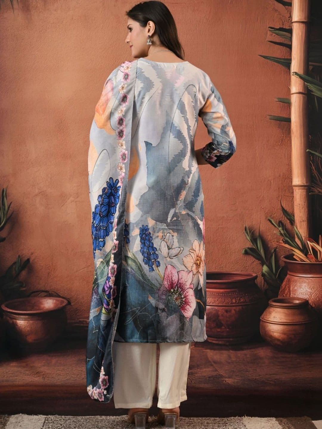 Encourage Women Floral Printed Regular Kurta with Trousers & With Dupatta thumbnail 5
