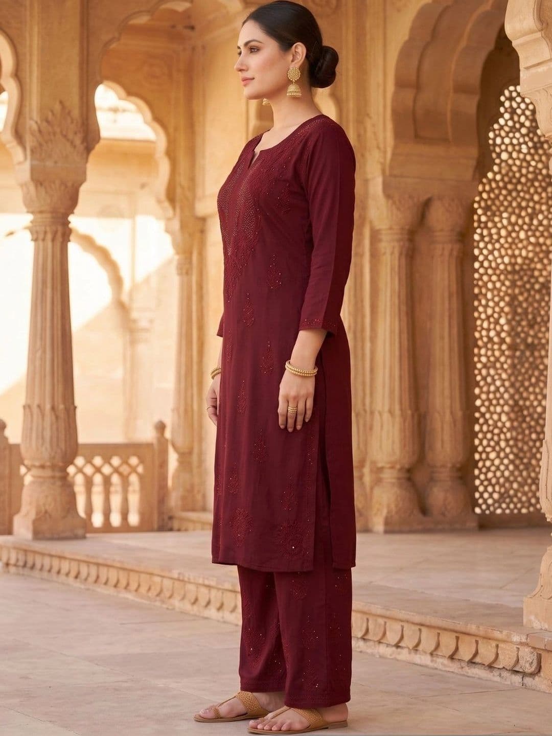 Fashion Chikan Art Women Ethnic Motifs Embroidered Regular Thread Work Kurta with Palazzos thumbnail 4
