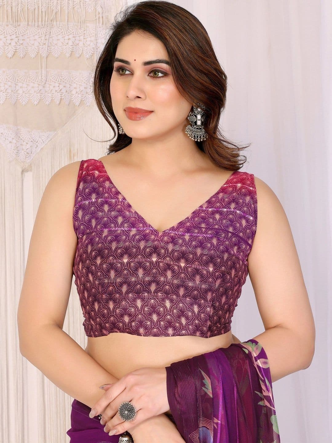 Owee Floral Pure Chiffon Designer Saree thumbnail 2