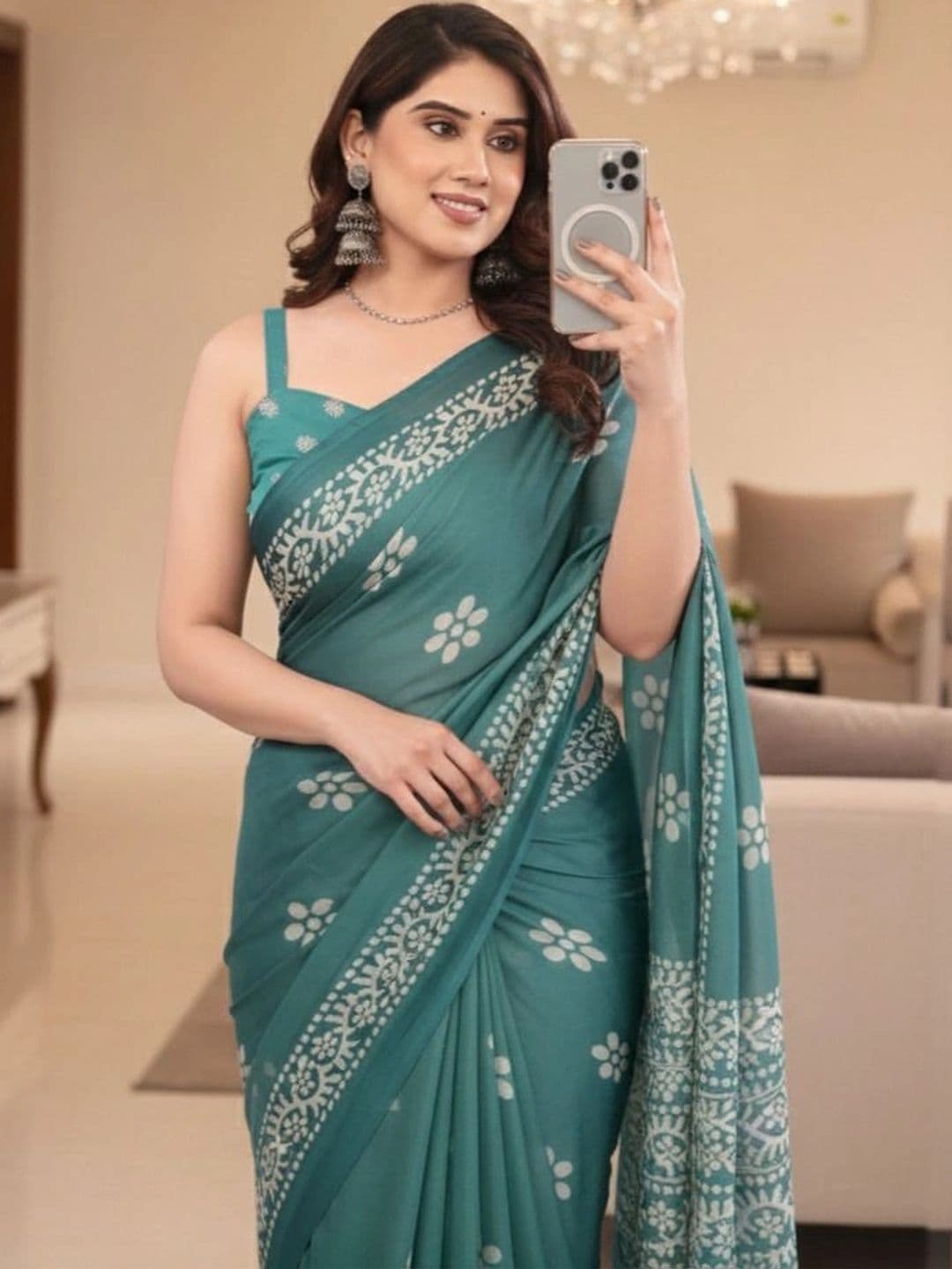 Owee Batik Pure Chiffon Designer Saree thumbnail 2