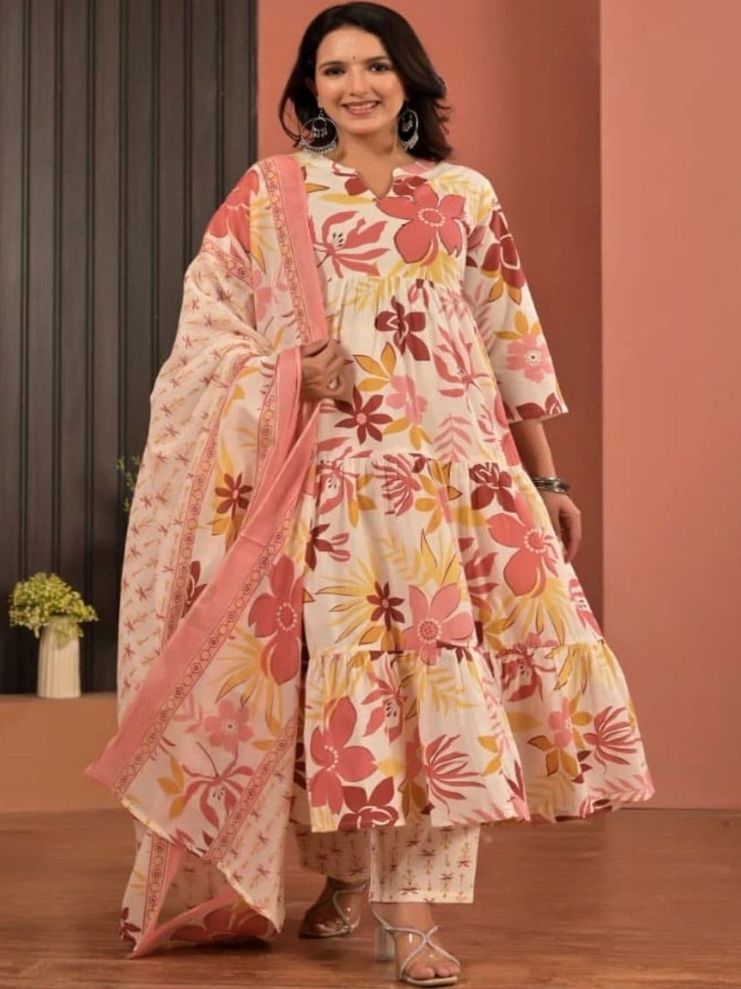HERE&NOW Women Floral Printed Tiered Pure Cotton Kurta with Palazzos & With Dupatta thumbnail 3