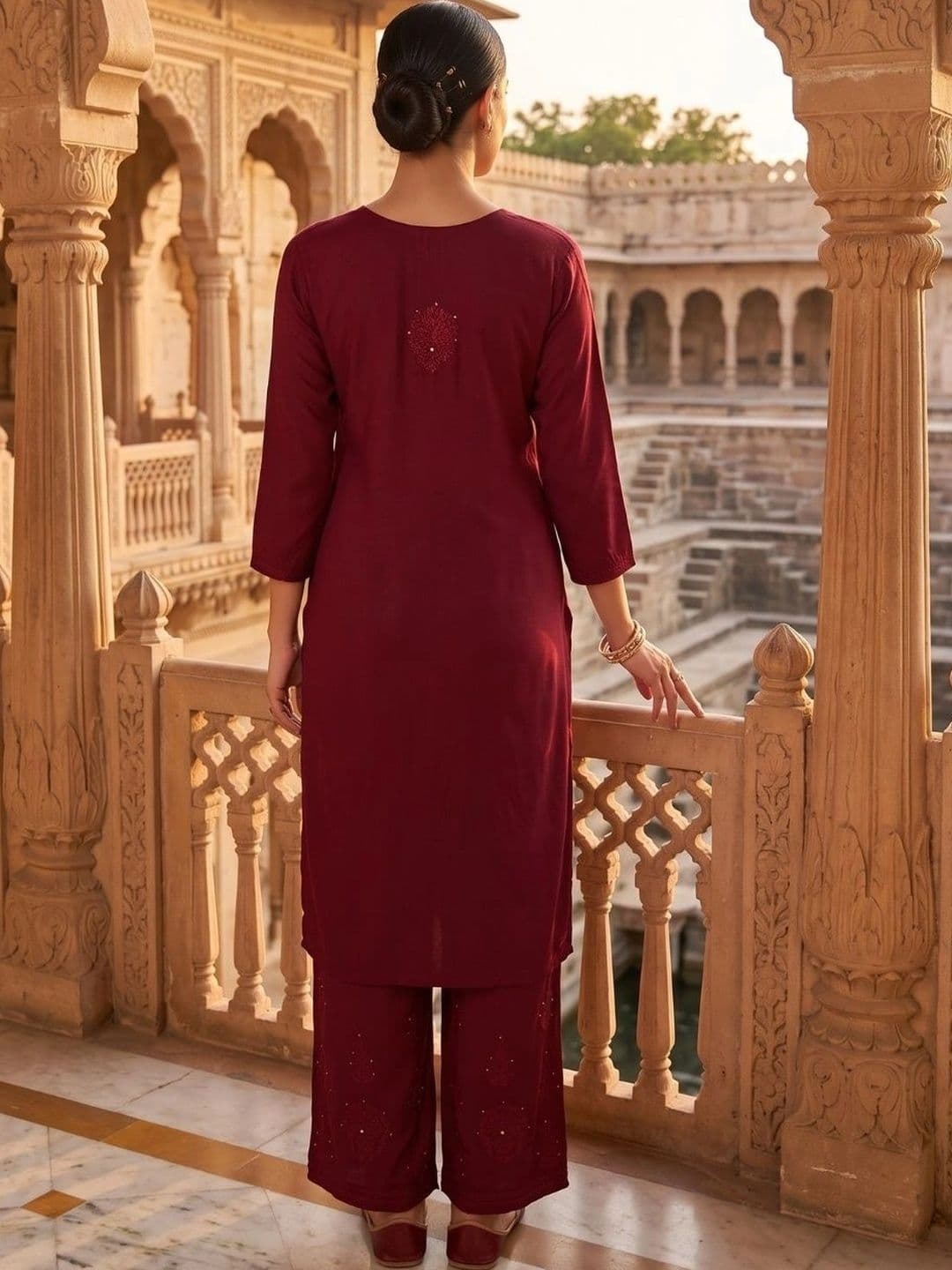 Fashion Chikan Art Women Ethnic Motifs Embroidered Regular Thread Work Kurta with Palazzos thumbnail 3