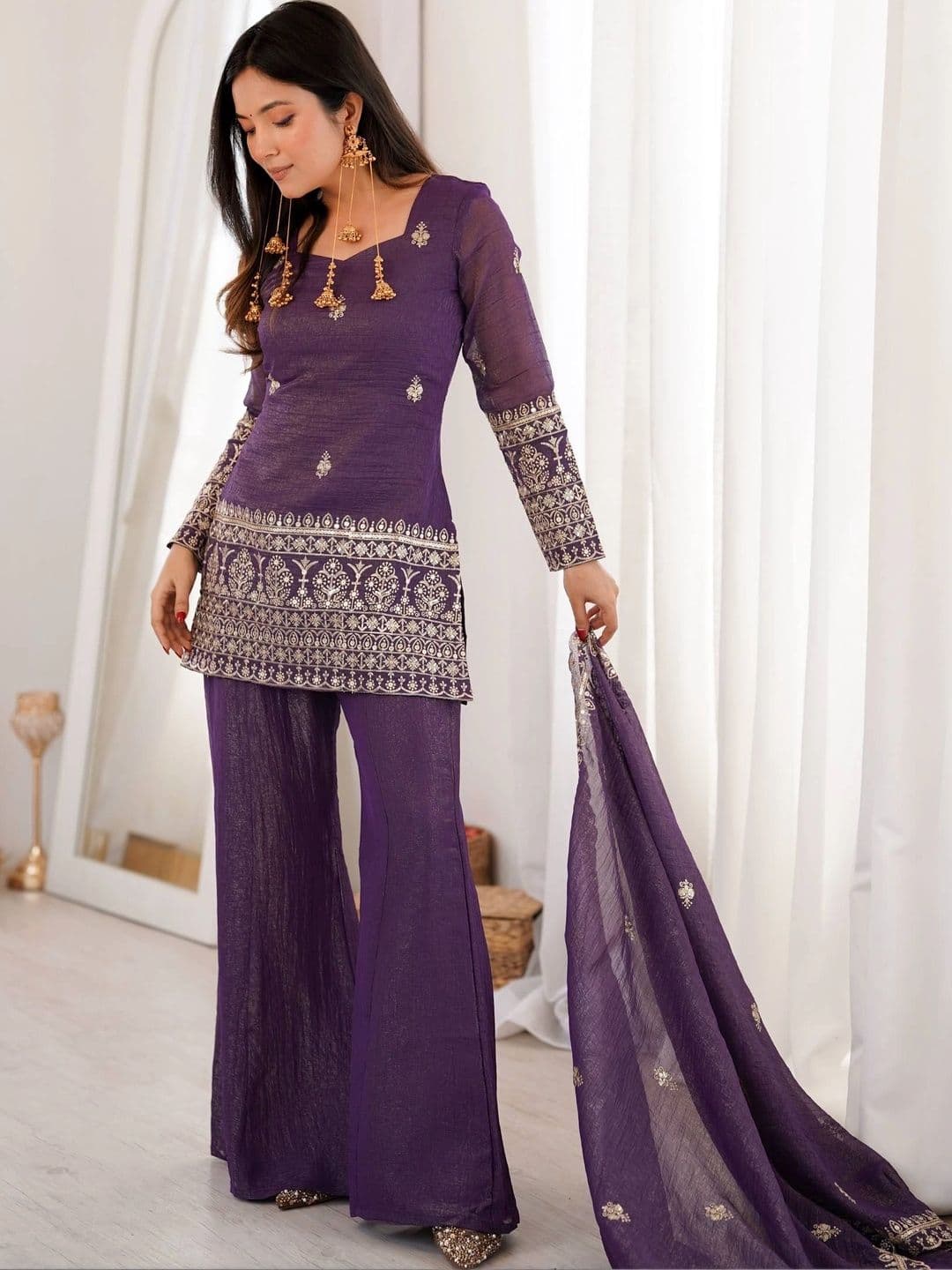 VASTRABELLA Women Ethnic Motifs Embroidered Regular Kurta with Palazzos & With Dupatta thumbnail 5