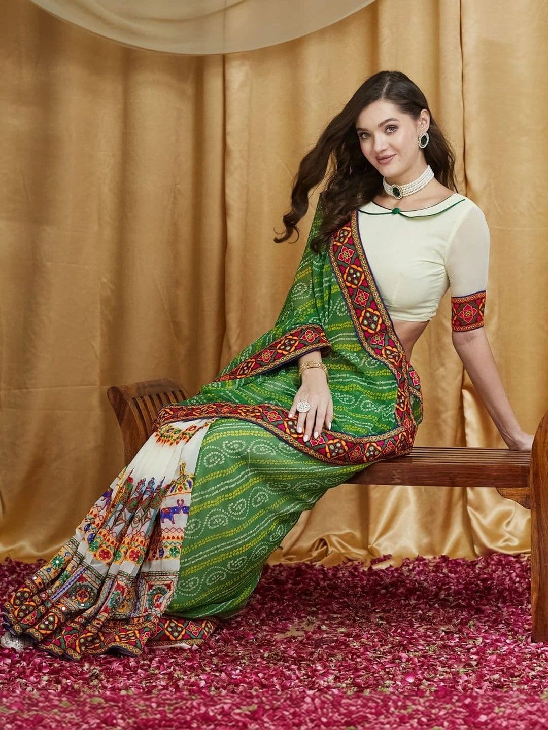 Sangria Bandhani Embroidered Pure Georgette Half and Half Bandhani Saree thumbnail 5