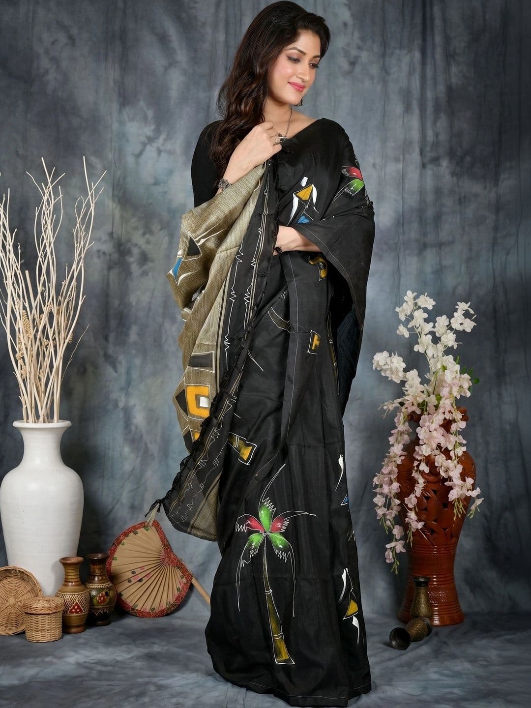 GitAsit Woven Design Sequinned Pure Cotton Handloom Taant Saree thumbnail 3