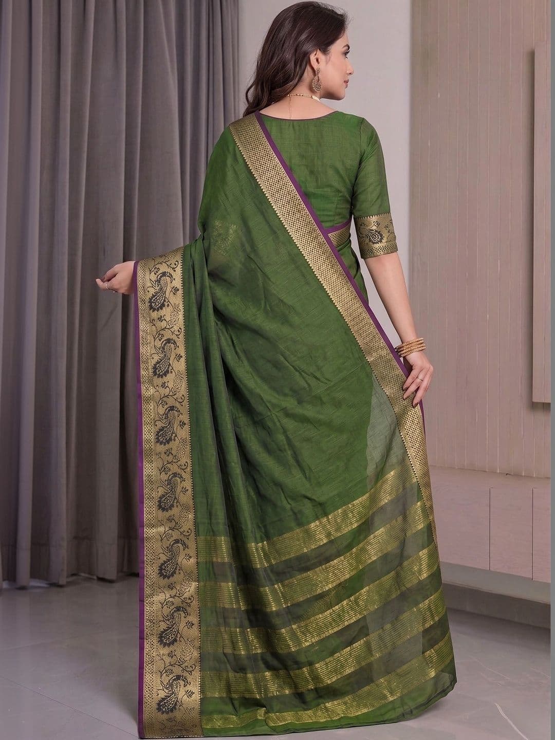Owee Paisley Zari Silk Cotton Designer Saree thumbnail 3